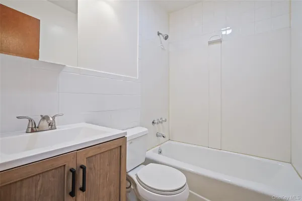 $4,000 | 95 King Street, Unit 1, Pleasantville, NY 10570