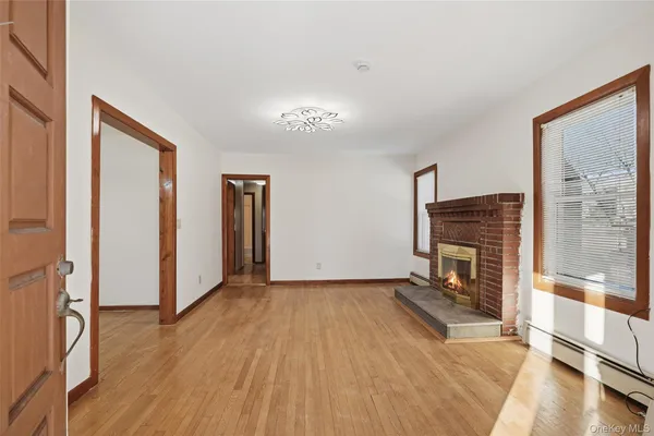 $4,000 | 95 King Street, Unit 1, Pleasantville, NY 10570