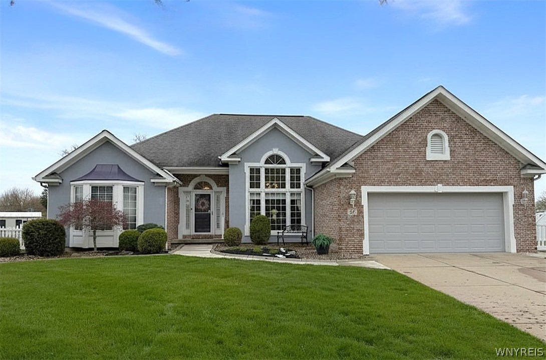 27 Button Bush Court Amherst, NY 14228 - Photo 1 of 39