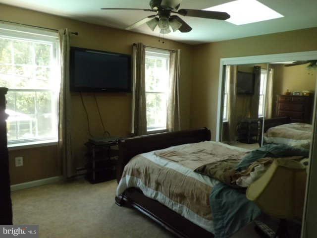 512 Cheddington Road Linthicum Heights, MD 21090 - Photo 5 of 17 Bedroom (Master)