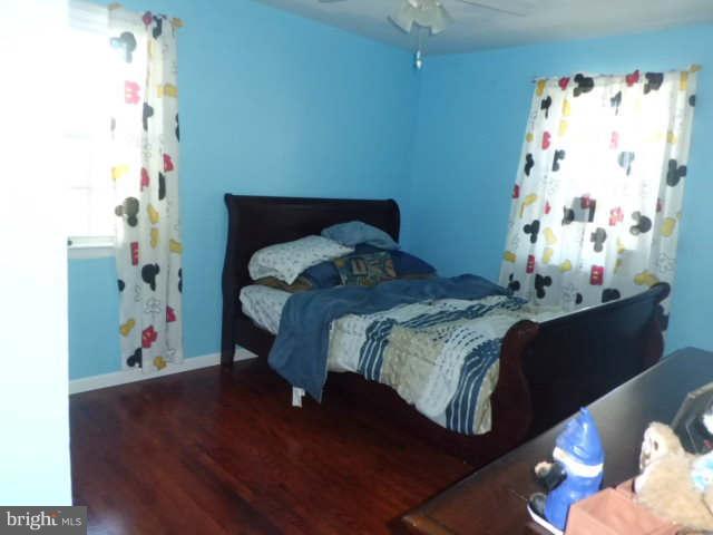 512 Cheddington Road Linthicum Heights, MD 21090 - Photo 7 of 17 Bedroom