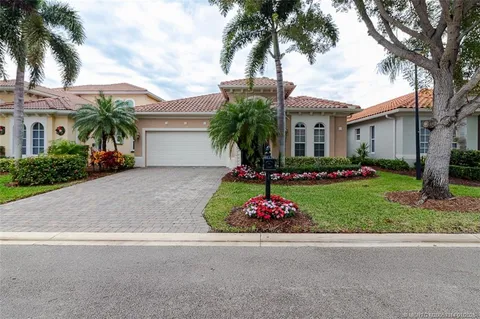 $699,000 | 742 Southwest Palm Cove Drive, Palm City, FL 34990