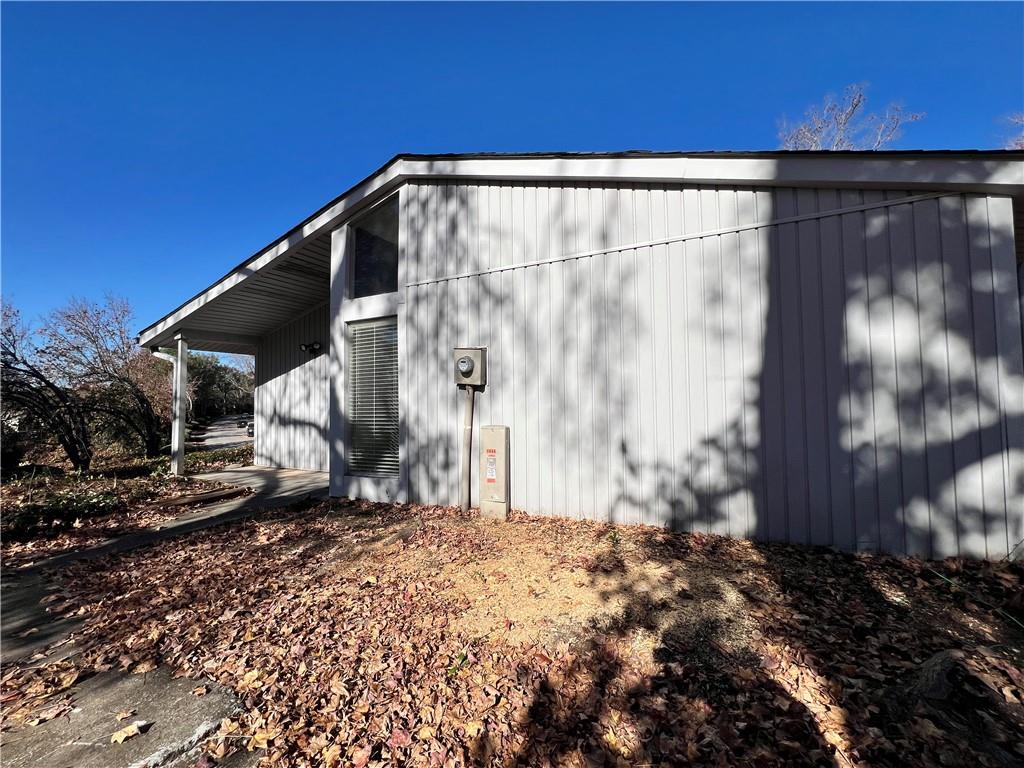 1496 Pine Log Road Northeast, Unit A Conyers, GA 30012 - Photo 2 of 24 a backyard of a house
