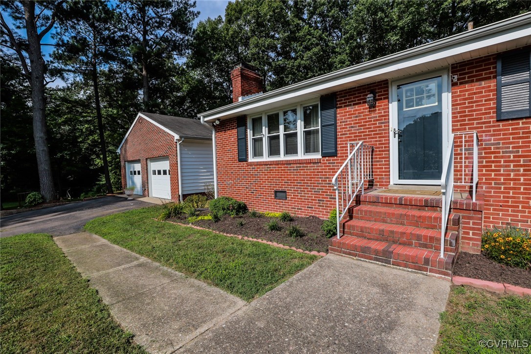11412 Moravia Road Midlothian, VA 23112 - Photo 4 of 48 Gallery Image 4