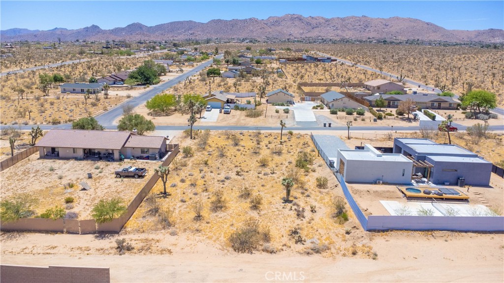 60812 Division Street Joshua Tree, CA 92252 - Photo 5 of 9 a view of a city