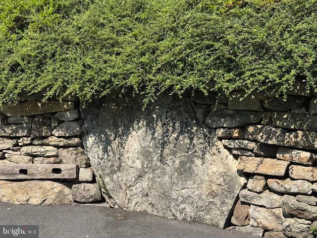 1400 Jacks Mountain Road McVeytown, PA 17051 - Photo 121 of 129 Dry Laid Mountain Stone Walls