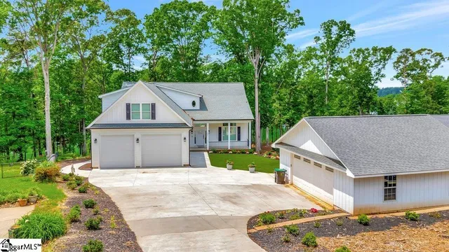 $2,599,000 | 401 Broadwater Circle, Anderson, SC 29626