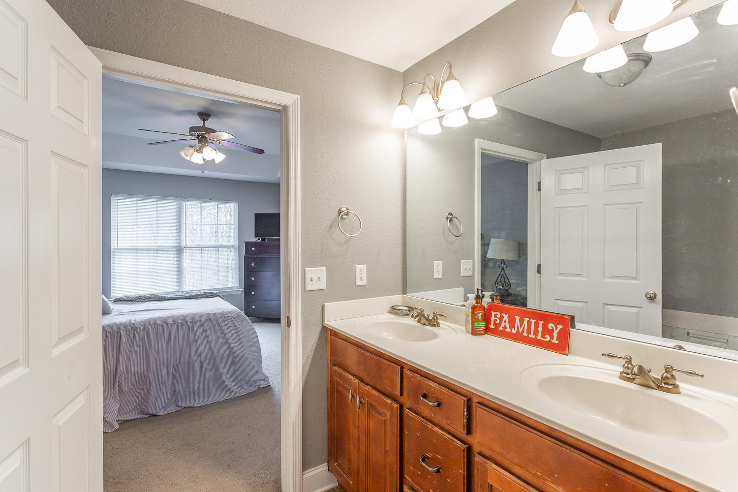 48 Spring Valley Lane Ringgold, GA 30736 - Photo 16 of 42 48 Spring Valley HD_-32