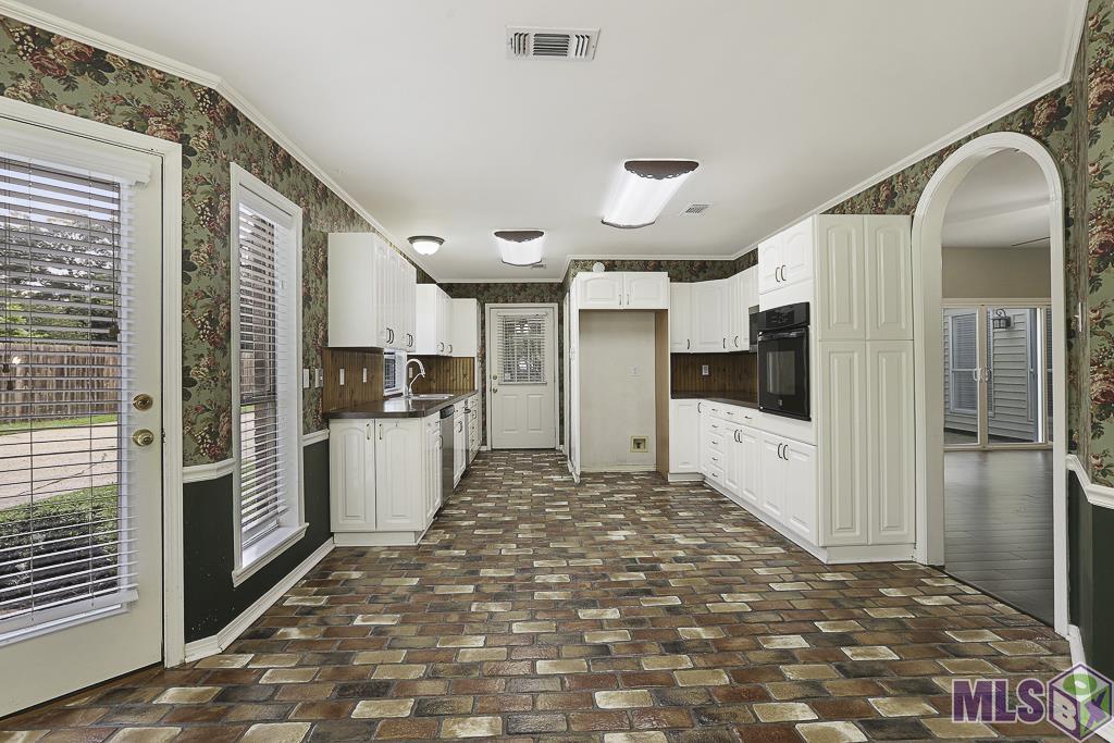 7775 Kripple K Road Denham Springs, LA 70706 - Photo 10 of 39