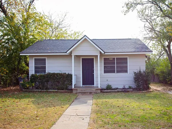 $168,000 | 1212 3rd Street, Graham, TX 76450
