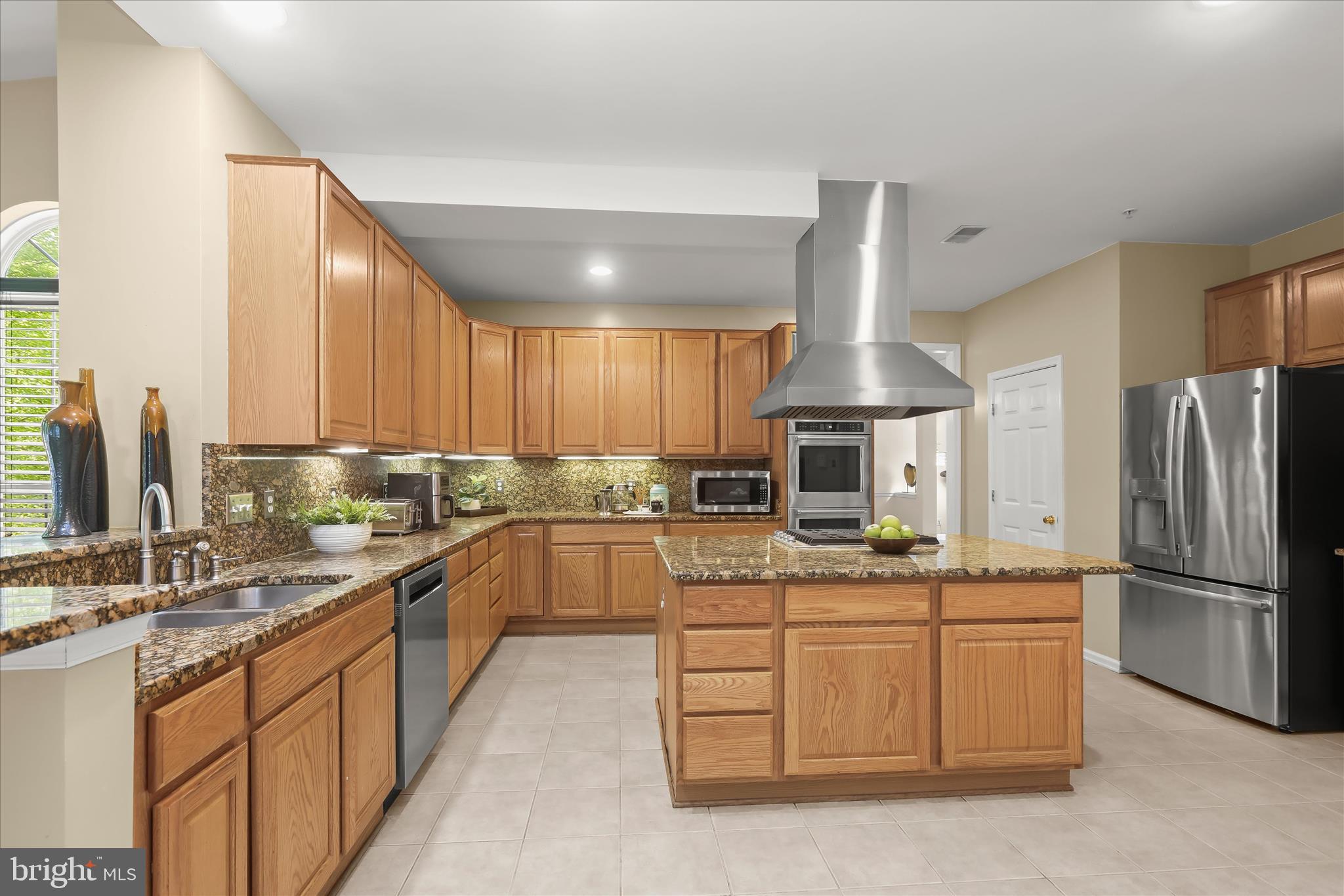 14903 Ridge Farm Court Bowie, MD 20715 - Photo 19 of 60 Kitchen