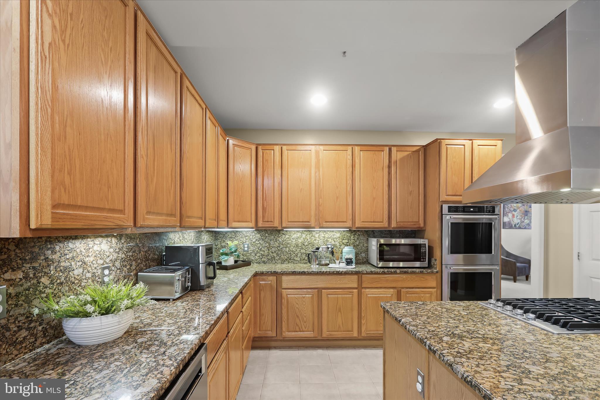14903 Ridge Farm Court Bowie, MD 20715 - Photo 20 of 60 Kitchen