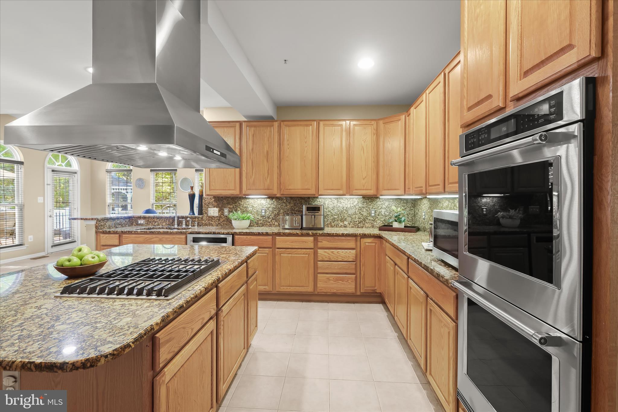14903 Ridge Farm Court Bowie, MD 20715 - Photo 21 of 60 Kitchen