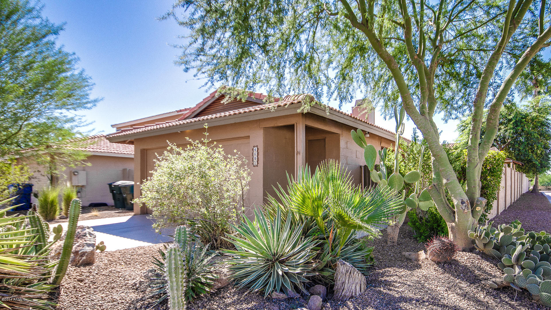 4601 East Piedmont Road Phoenix, AZ 85044 - Photo 3 of 27 3