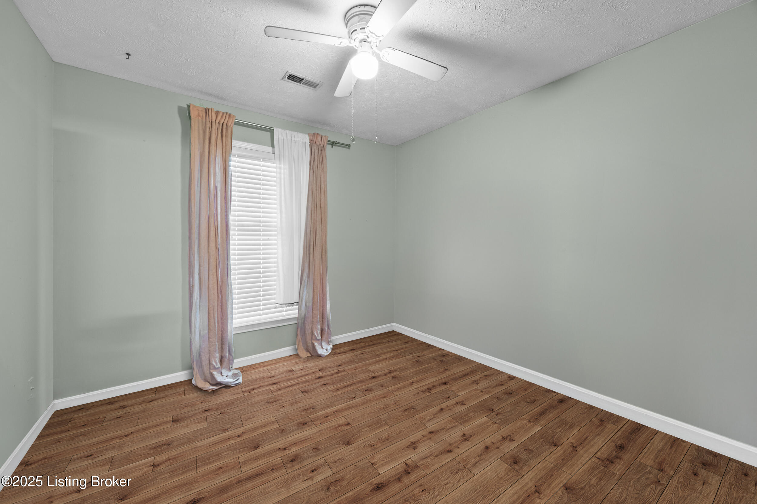 850 North Pope Lick Road Louisville, KY 40243 - Photo 23 of 36 27