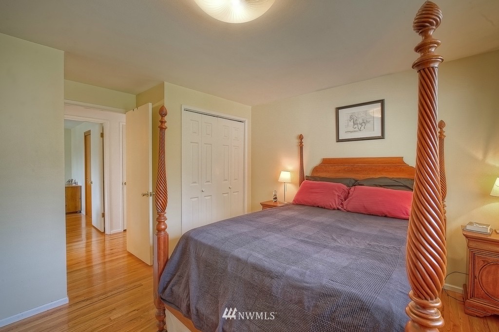 8401 215th Street Southwest Edmonds, WA 98026 - Photo 13 of 21 Gallery Image 13