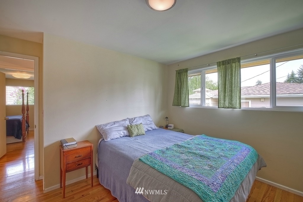 8401 215th Street Southwest Edmonds, WA 98026 - Photo 17 of 21 Gallery Image 17