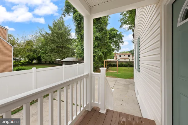 $424,999 | 6806 Pickett Drive, Suitland, MD 20746