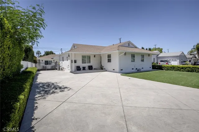 $4,450 | 15256 Clymer Street, Mission Hills, CA 91345