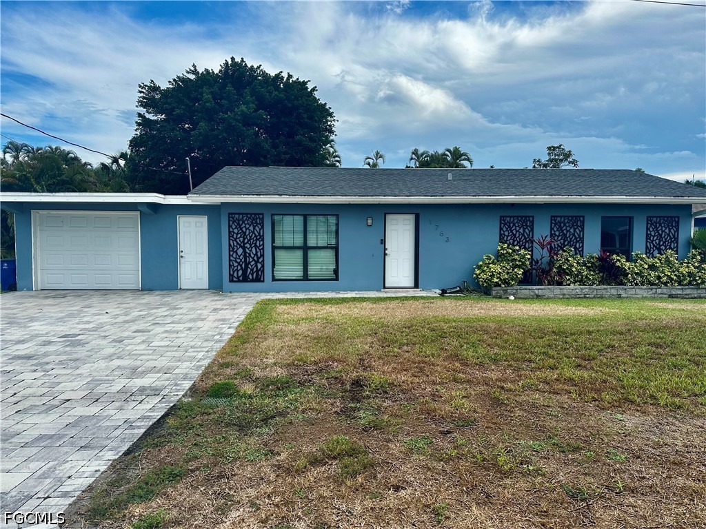 1763 Inlet Drive North Fort Myers, FL 33903 - Photo 27 of 30