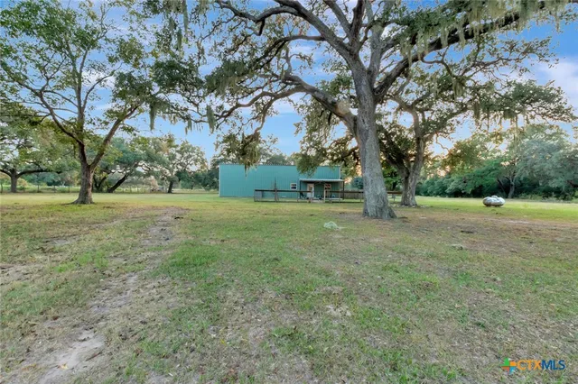 $475,000 | 2133 Cr 125 Edna Tx 77957, Edna, TX 77957