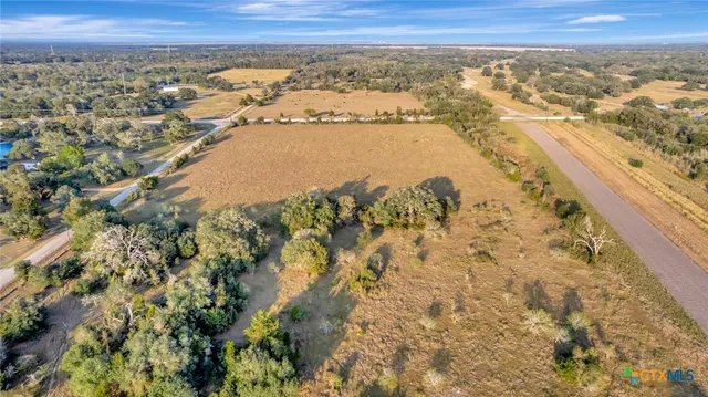 $475,000 | 2133 Cr 125 Edna Tx 77957, Edna, TX 77957