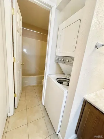 $850 | 103 Ashley Drive, Fairview Heights, IL 62208