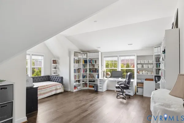 $1,100,000 | 1501 Bluewater Terrace, Chester, VA 23836