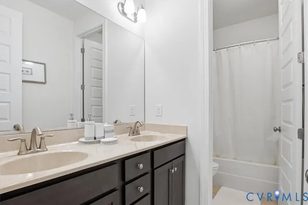 $1,100,000 | 1501 Bluewater Terrace, Chester, VA 23836