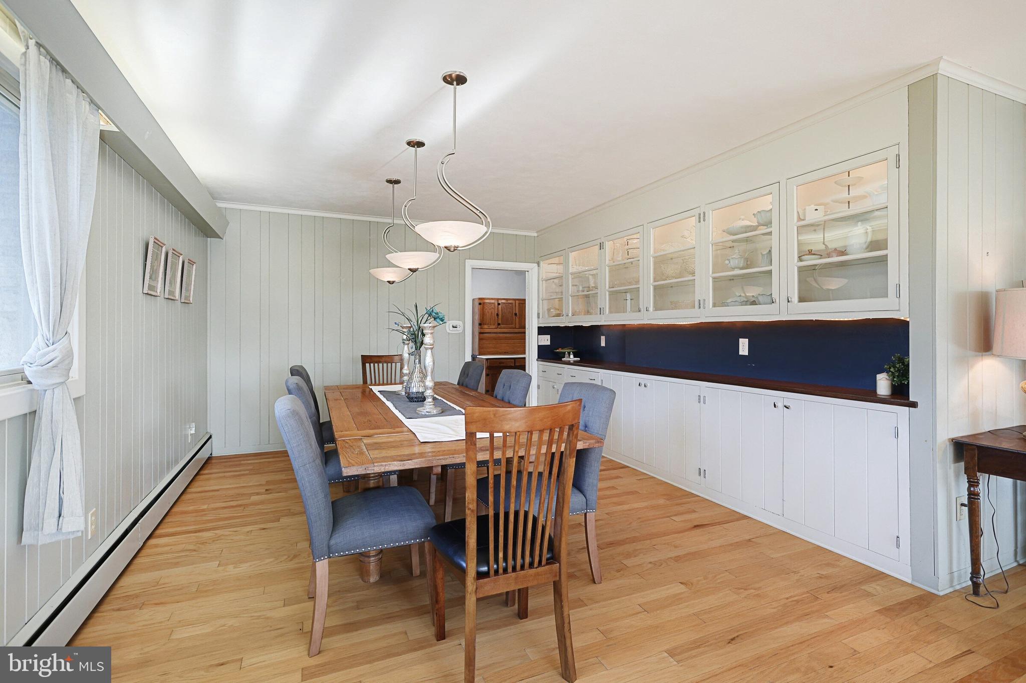 146 George Street Hanover, PA 17331 - Photo 22 of 83 Dining room, open to living room space