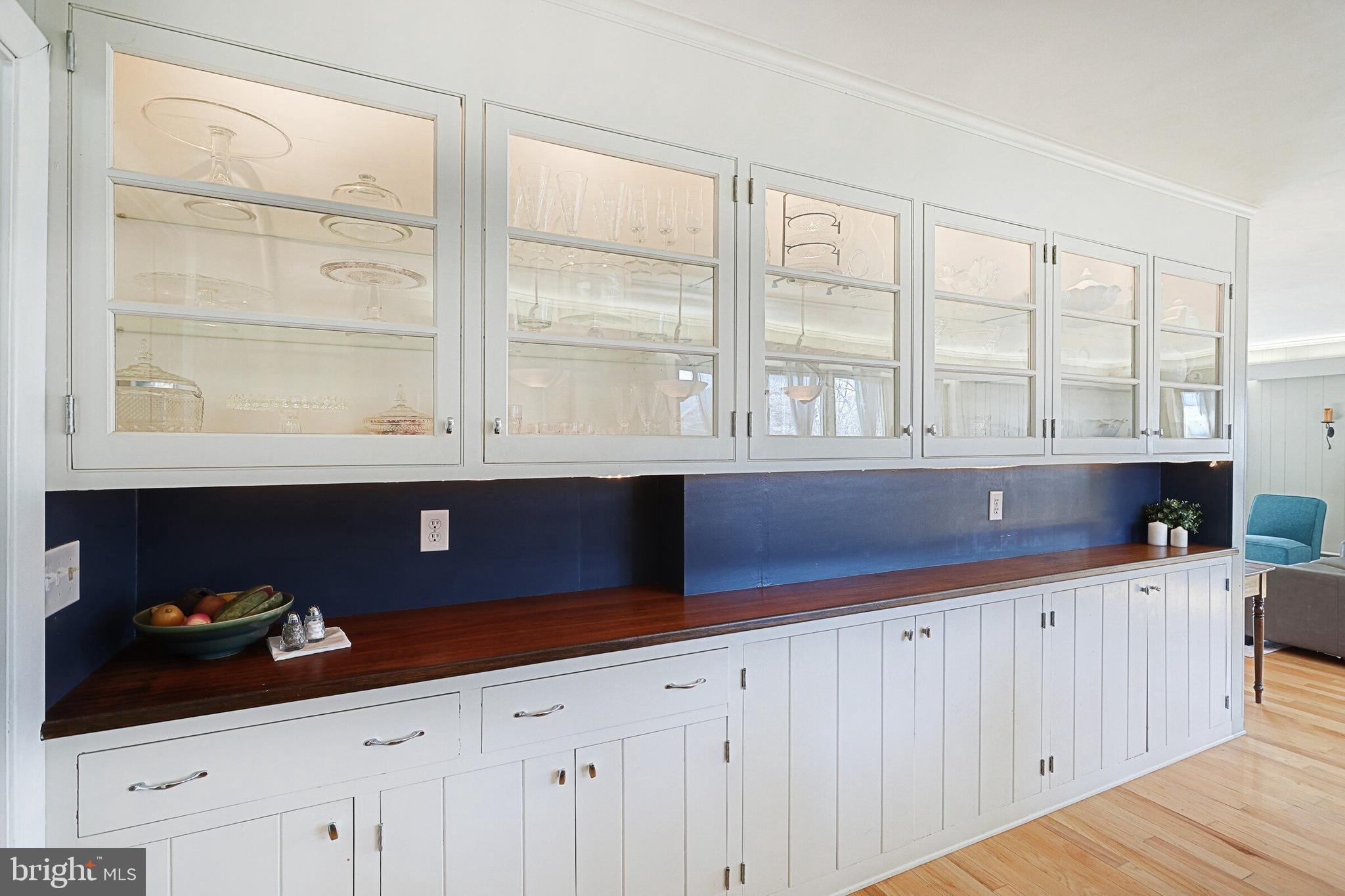 146 George Street Hanover, PA 17331 - Photo 23 of 83 Built in buffet & glass front upper cabinets