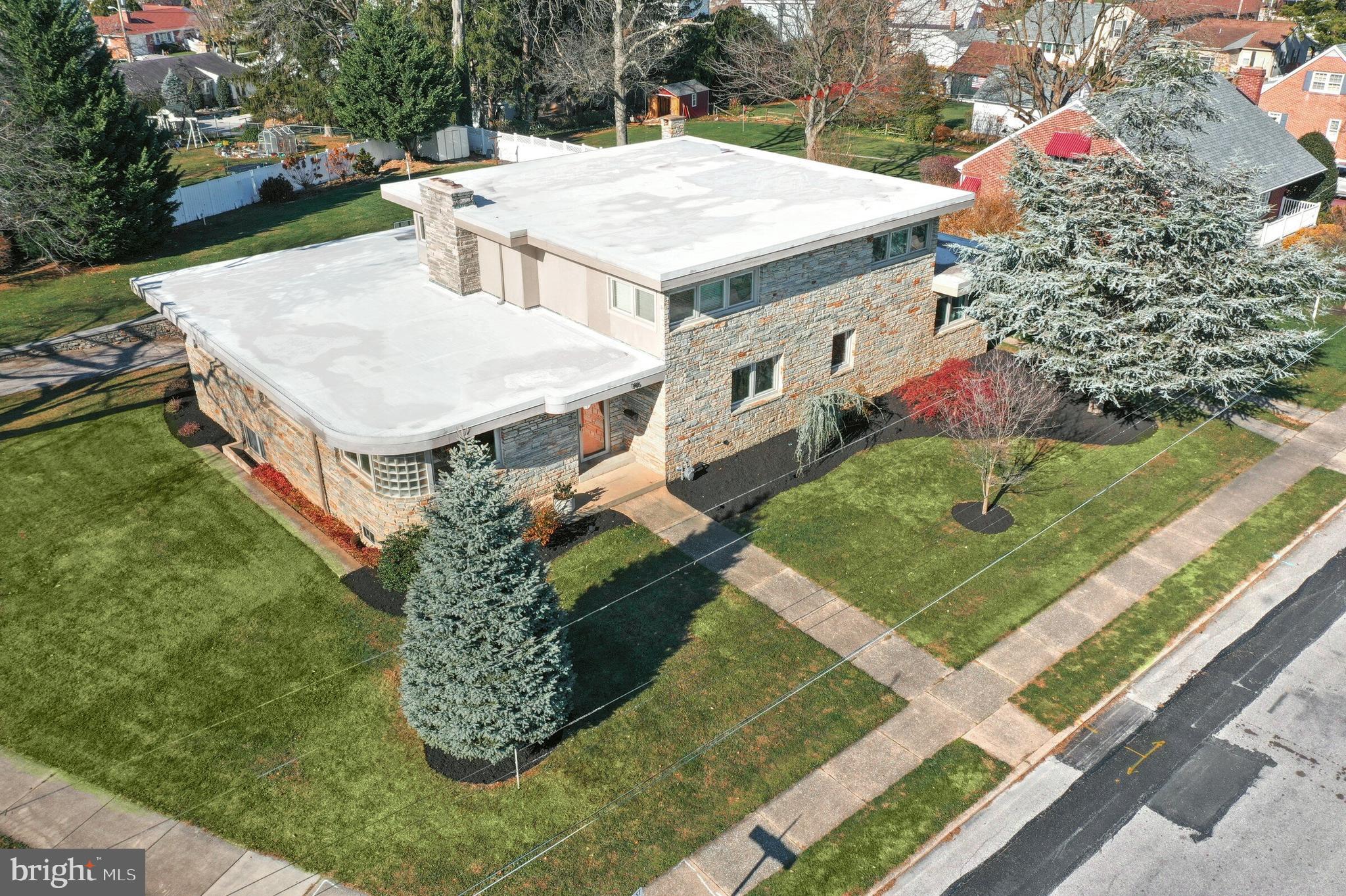 146 George Street Hanover, PA 17331 - Photo 3 of 83 Gallery Image 3
