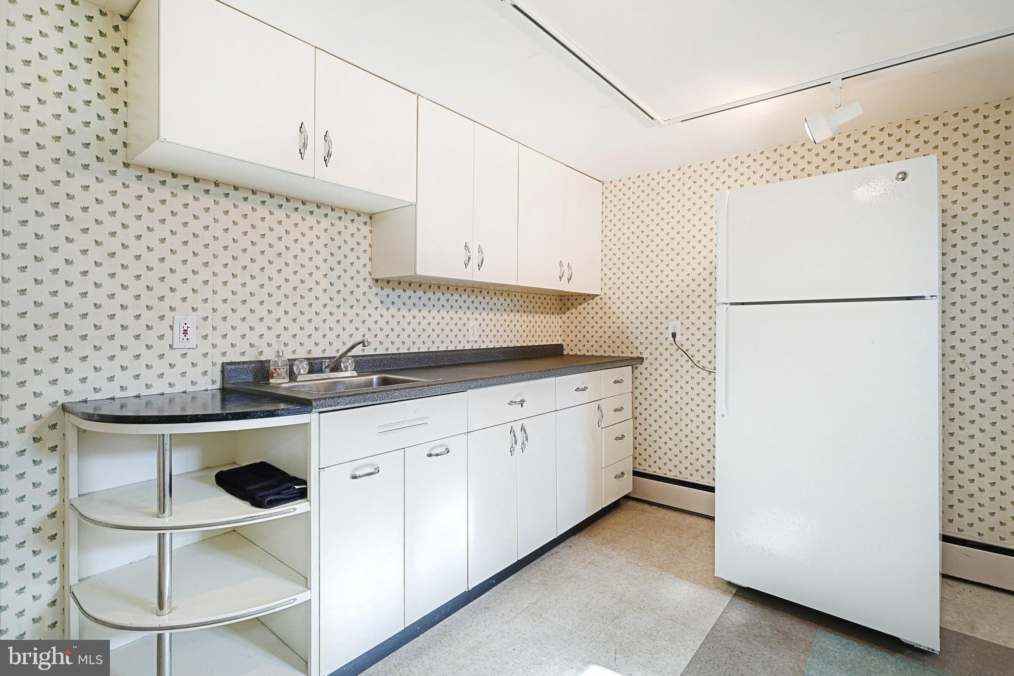 146 George Street Hanover, PA 17331 - Photo 65 of 83 Lower level Kitchenette