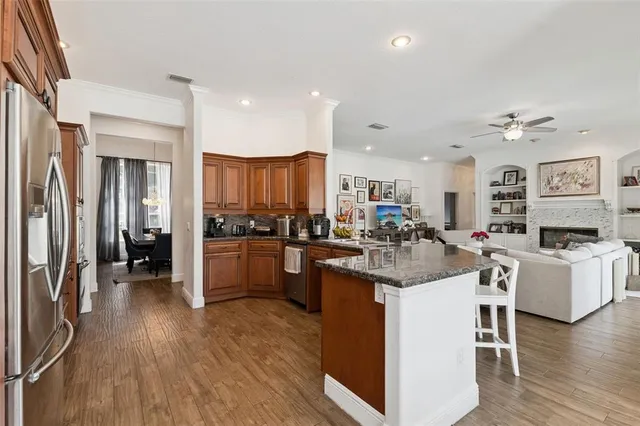 $895,000 | 654 Cricklewood Terrace, Lake Mary, FL 32746