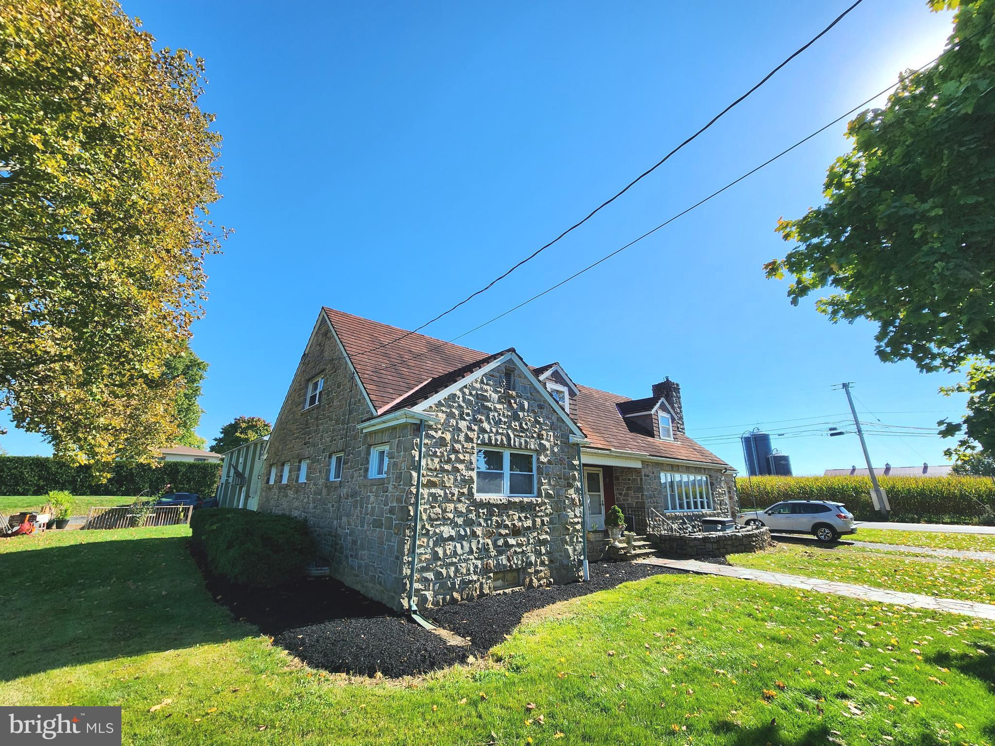 2479 Moselem Spring Road Fleetwood, PA 19522 - Photo 3 of 18 Gallery Image 3