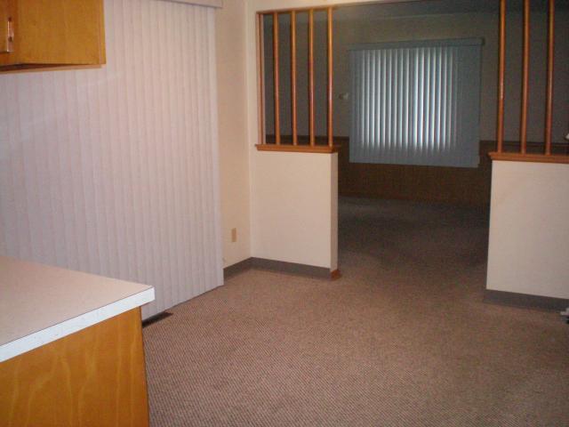 5097 Karl Road Columbus, OH 43229 - Photo 7 of 14 Gallery Image 7