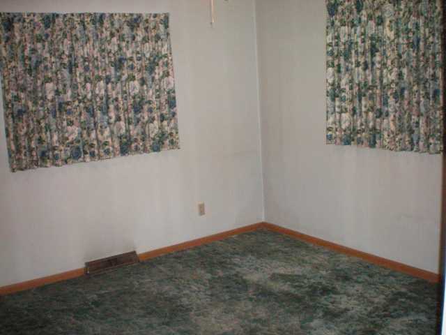 5097 Karl Road Columbus, OH 43229 - Photo 10 of 14 Gallery Image 10