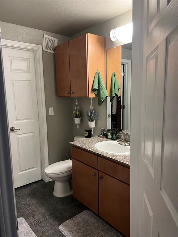 2502 Leon Street, Unit 303 Austin, TX 78705 - Photo 12 of 15