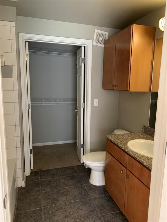 2502 Leon Street, Unit 303 Austin, TX 78705 - Photo 13 of 15