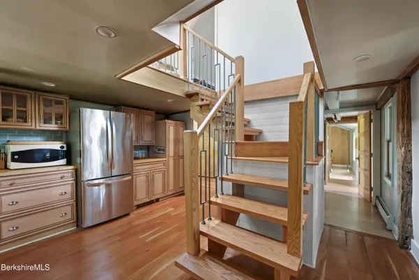 $820,000 | 9 Castle Hill Road, Stockbridge, MA 01262