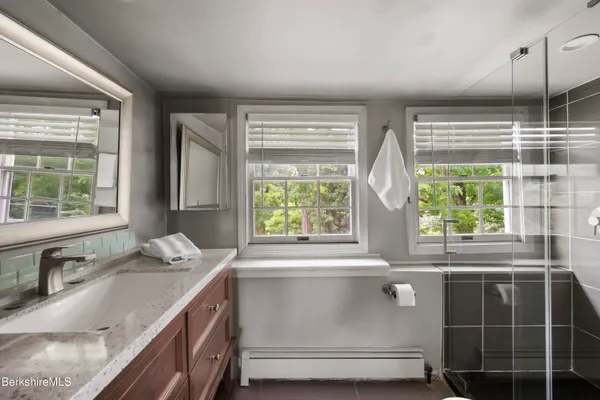 $820,000 | 9 Castle Hill Road, Stockbridge, MA 01262