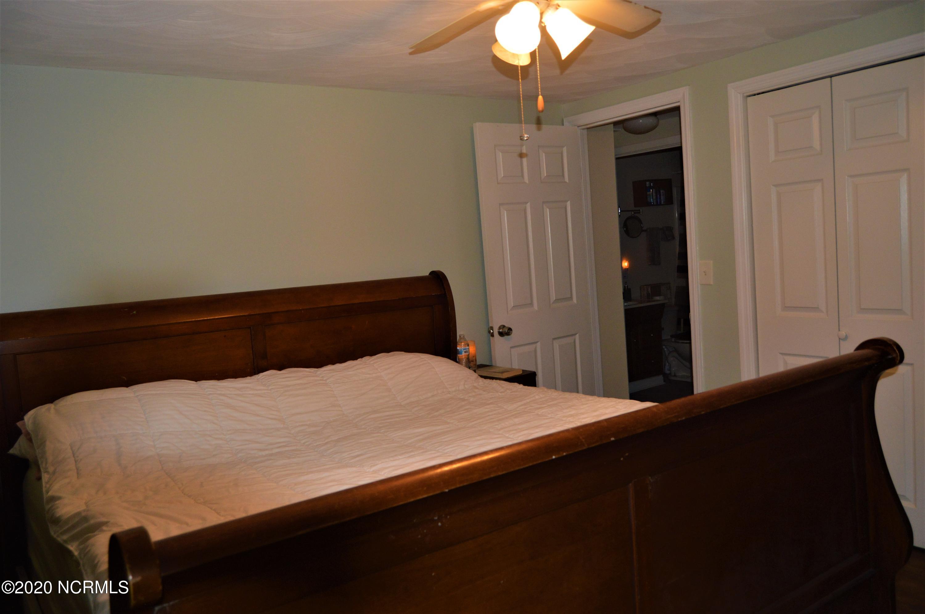 301 West Red Cross Street Atkinson, NC 28421 - Photo 13 of 19 master 2