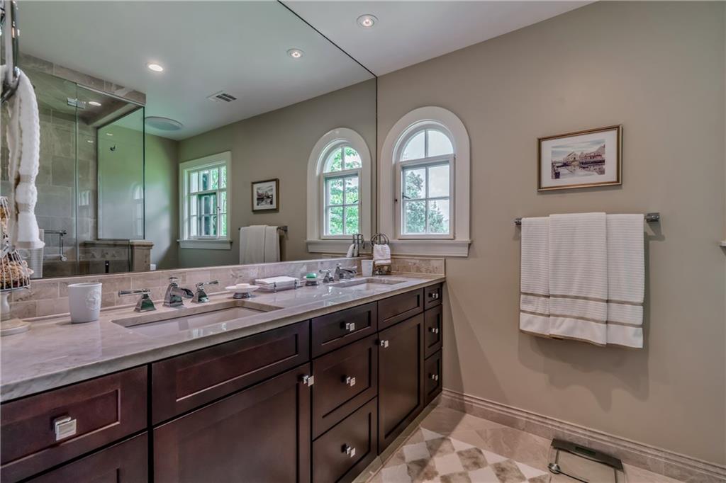 920 Fox Chapel Road Pittsburgh, PA 15238 - Photo 14 of 25 Gallery Image 14