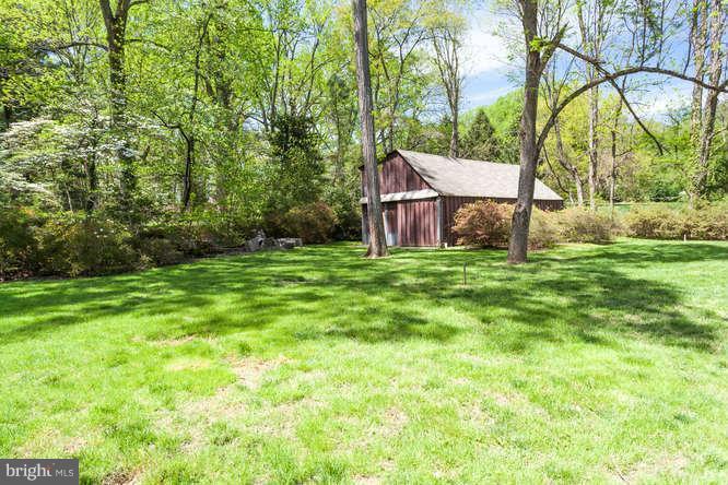 1290 Balls Hill Road McLean, VA 22101 - Photo 7 of 22 Exterior (General)