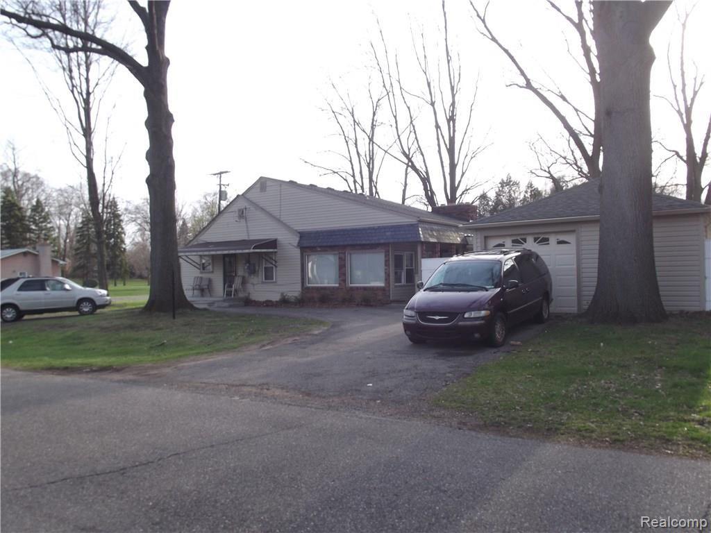 18808 Midway Road Southfield, MI 48075 - Photo 2 of 25 DSCF7273.JPG