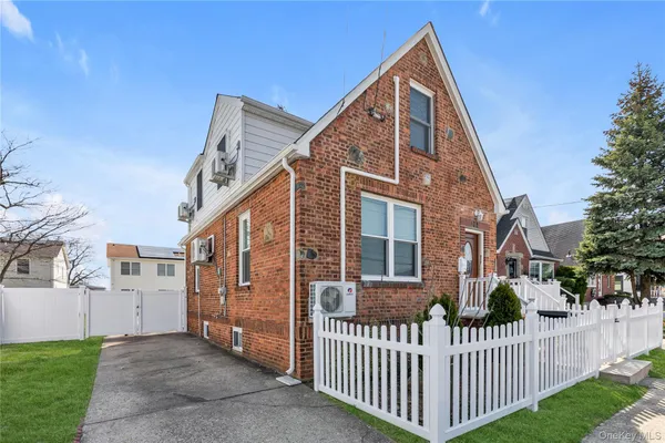 $849,999 | 103 Clement Avenue, Elmont, NY 11003