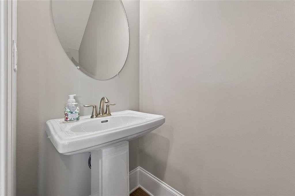 2003 Springfield Road Atlanta, GA 30318 - Photo 27 of 49 Gallery Image 27
