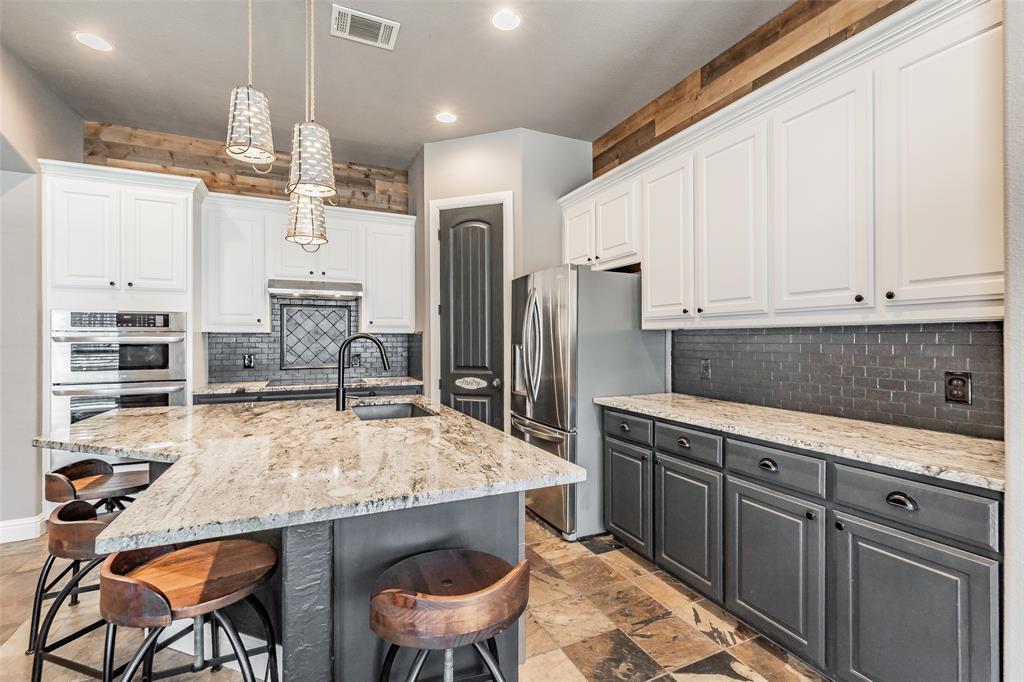 209 Thistle Ridge Denton, TX 76210 - Photo 12 of 40