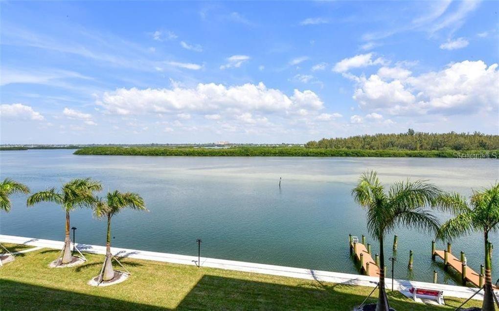 9397 Midnight Pass Road, Unit P3 Sarasota, FL 34242 - Photo 35 of 74