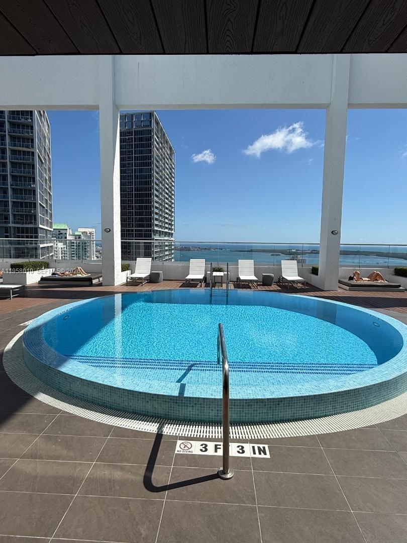 55 Southeast 6th Street, Unit 1807 Miami, FL 33131 - Photo 21 of 23